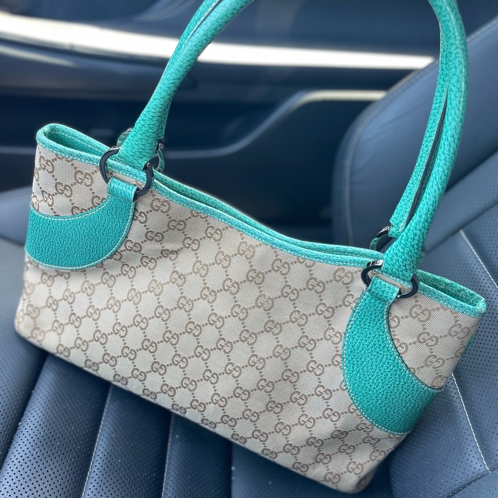 Authentic Canvas Gucci shoulder bag